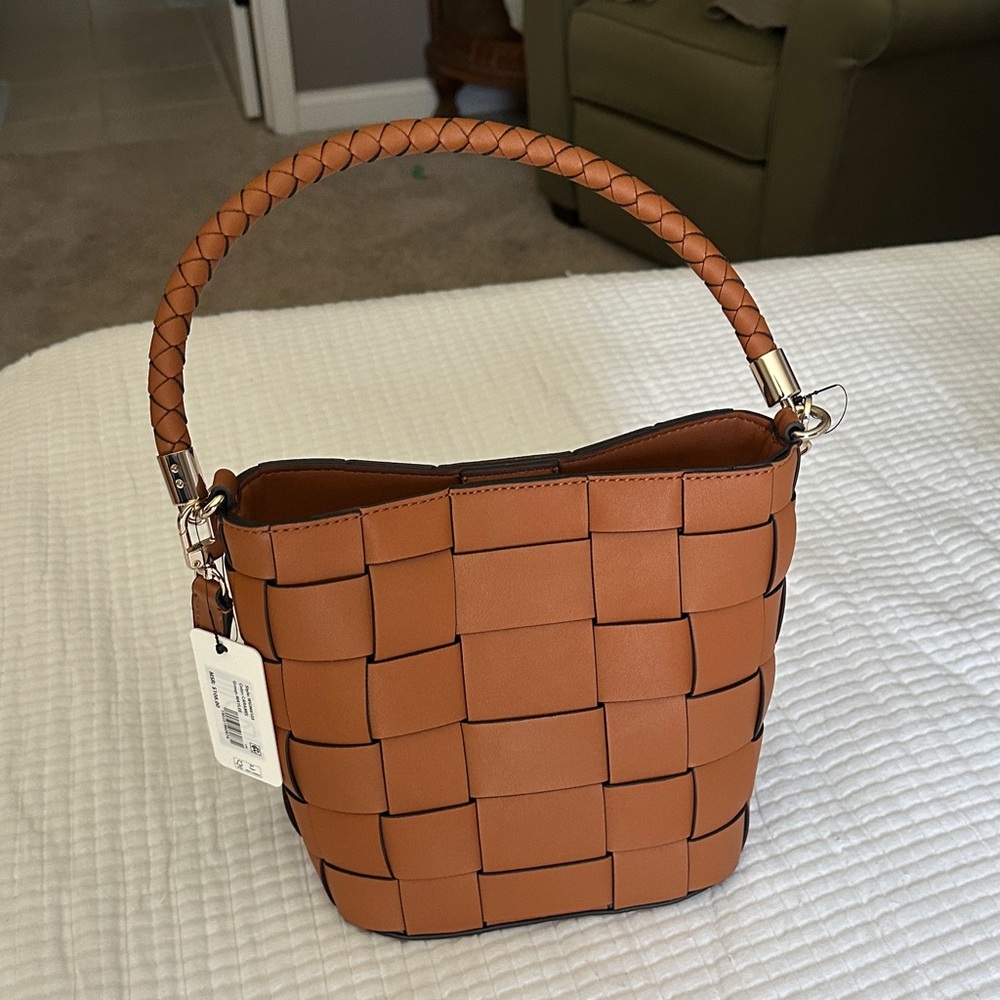 Guess Woven Shoulder Bucket Bag in Tan - Picture 3 of 8